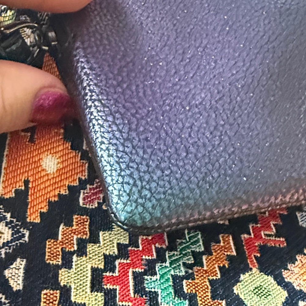 Rare Coach Holographic Green Purple Shift Leather Corner Zip Wristlet - Picture 12 of 12